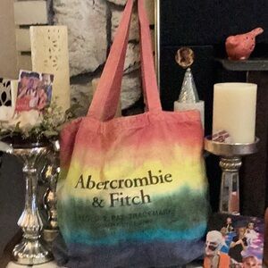 ||~ABERCROMBIE & FITCH RAINBOW TOTE BAG~||